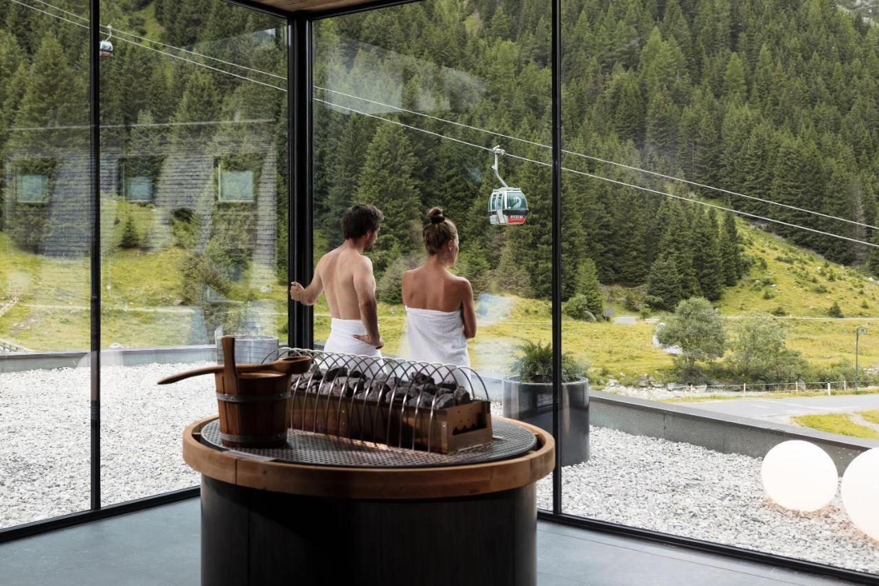 Hotel Vier Jahreszeiten Sankt Leonhard im Pitztal Extérieur photo