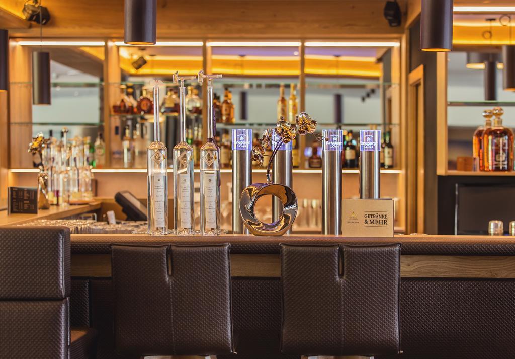 Hotel Vier Jahreszeiten Sankt Leonhard im Pitztal Extérieur photo