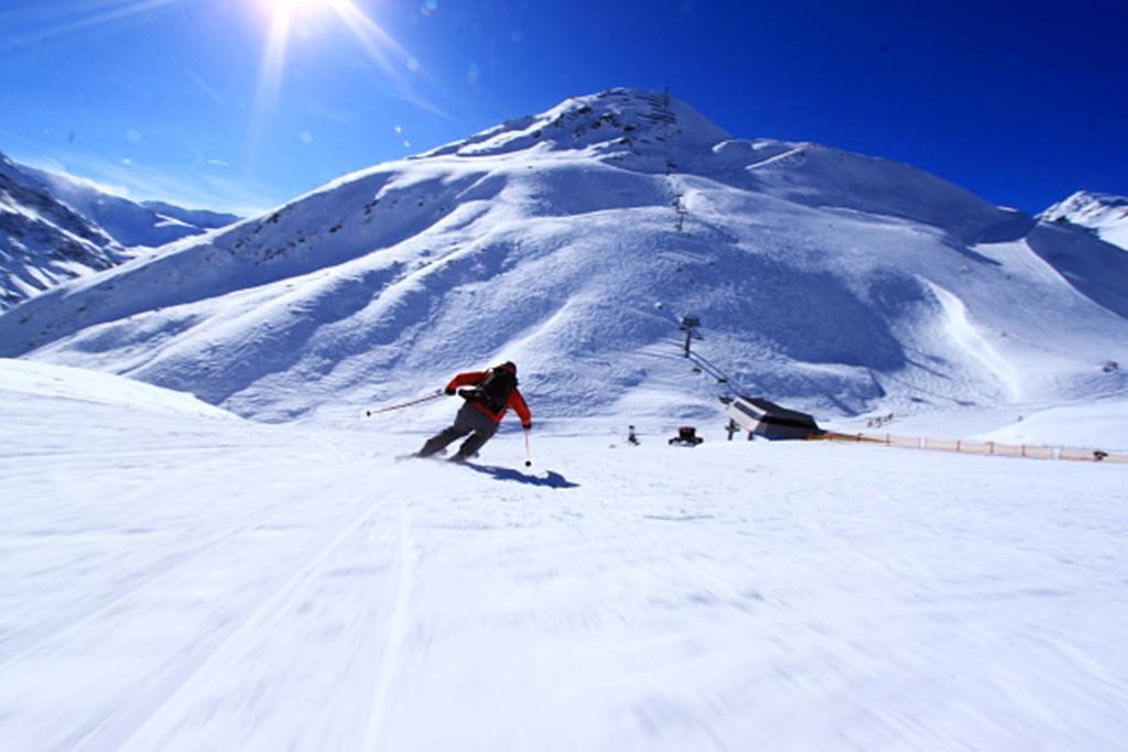Hotel Vier Jahreszeiten Sankt Leonhard im Pitztal Extérieur photo