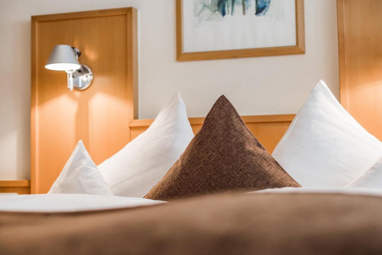 Hotel Vier Jahreszeiten Sankt Leonhard im Pitztal Extérieur photo