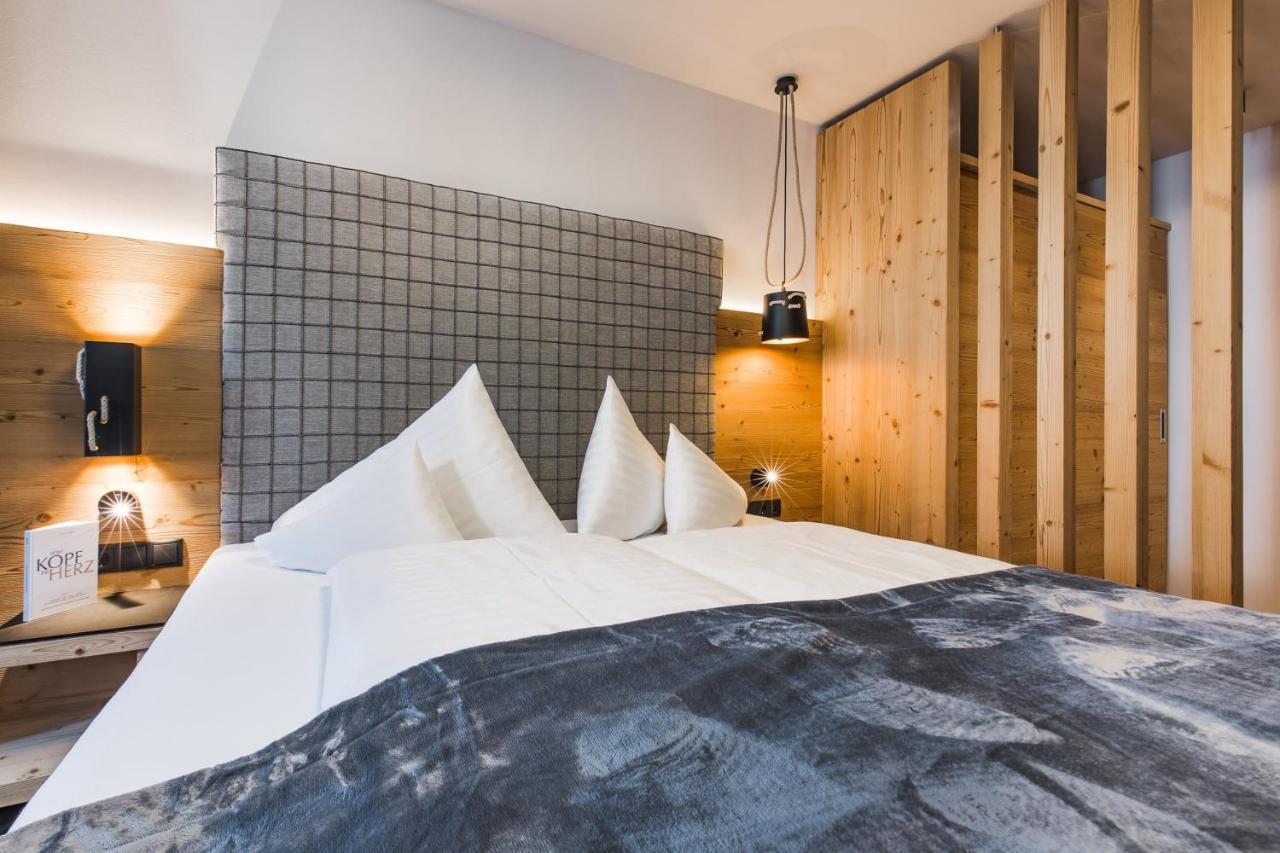 Hotel Vier Jahreszeiten Sankt Leonhard im Pitztal Extérieur photo