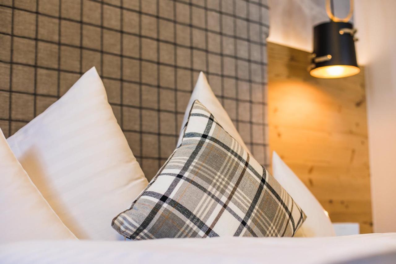 Hotel Vier Jahreszeiten Sankt Leonhard im Pitztal Extérieur photo